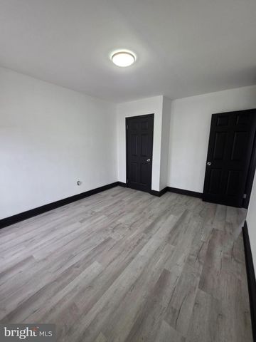 300 PINE ST, Reading, PA 19602
