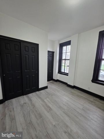 300 PINE ST, Reading, PA 19602