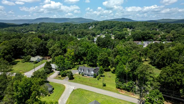 1417 W Wn Main Street, Lafayette, GA 30728