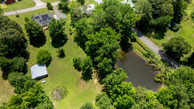 1417 W Wn Main Street, Lafayette, GA 30728