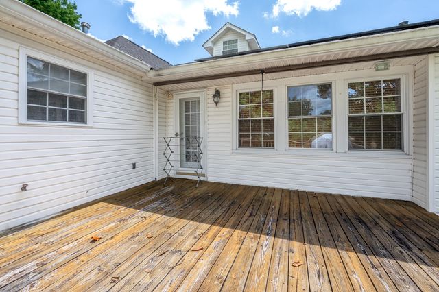 1417 W Wn Main Street, Lafayette, GA 30728