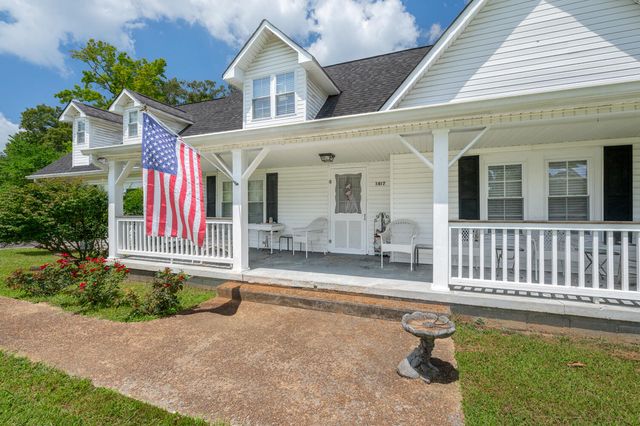 1417 W Wn Main Street, Lafayette, GA 30728