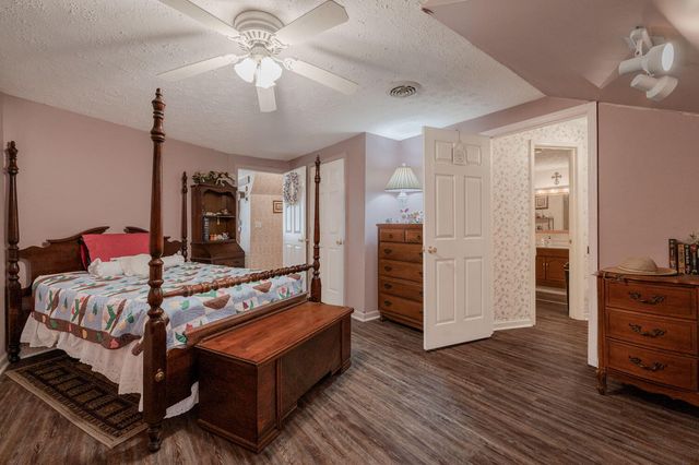 1417 W Wn Main Street, Lafayette, GA 30728