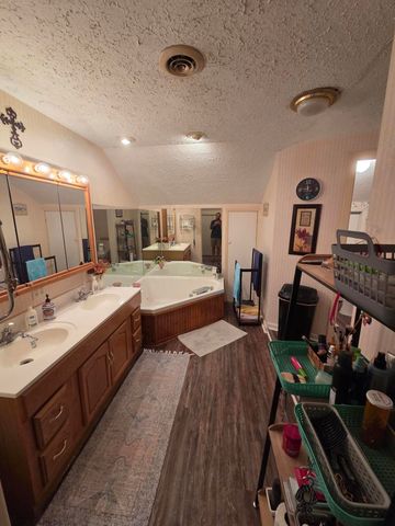 1417 W Wn Main Street, Lafayette, GA 30728