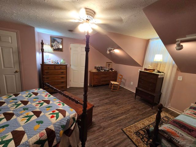 1417 W Wn Main Street, Lafayette, GA 30728
