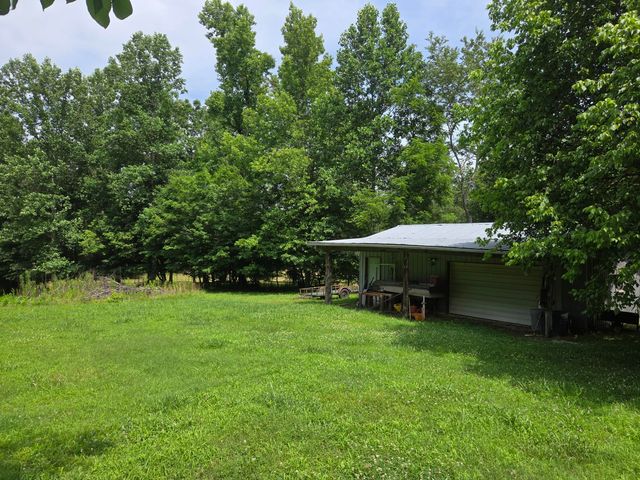 1417 W Wn Main Street, Lafayette, GA 30728