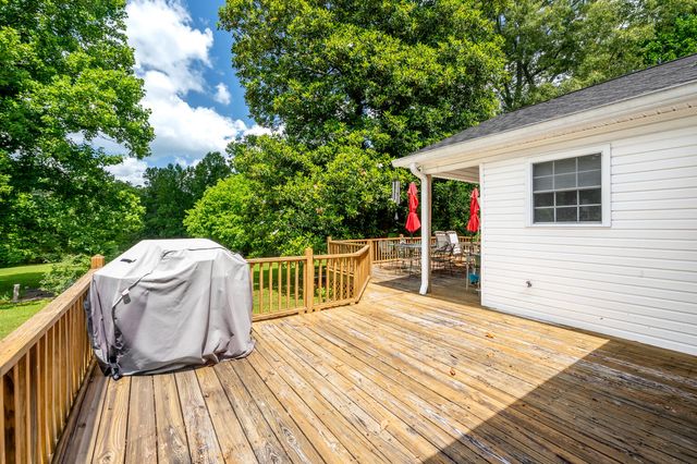 1417 W Wn Main Street, Lafayette, GA 30728