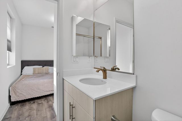 493 Tailoff Ln, Sacramento, CA 95818