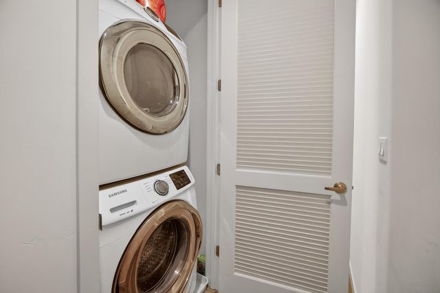 493 Tailoff Ln, Sacramento, CA 95818