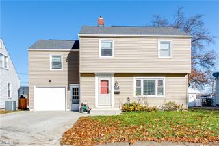1931 Byrd Avenue, Cuyahoga Falls, OH 44223