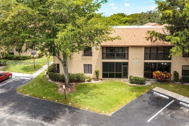 3709 Cocoplum Cir 3543, Coconut Creek, FL 33063