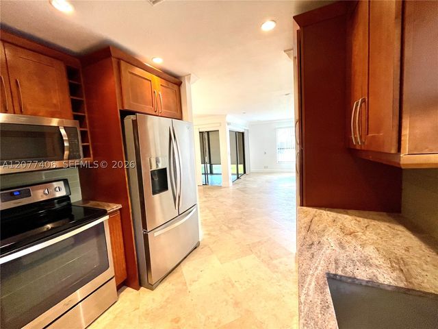 3709 Cocoplum Cir 3543, Coconut Creek, FL 33063