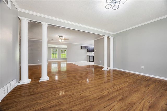 2826 WHITNEY AVE, Memphis, TN 38127