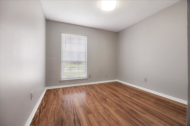 2826 WHITNEY AVE, Memphis, TN 38127