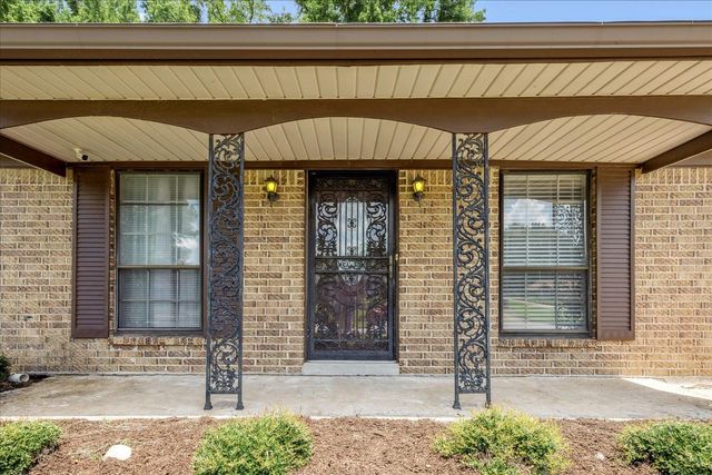 2826 WHITNEY AVE, Memphis, TN 38127