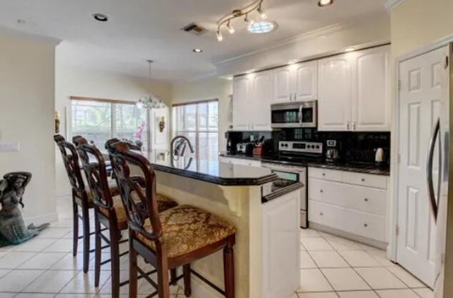 10885 La Salinas Circle 10885, Boca Raton, FL 33428