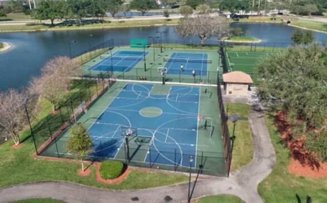 10885 La Salinas Circle 10885, Boca Raton, FL 33428