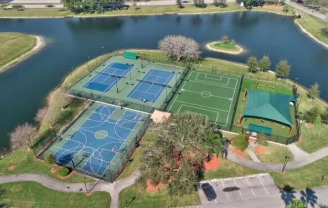 10885 La Salinas Circle 10885, Boca Raton, FL 33428