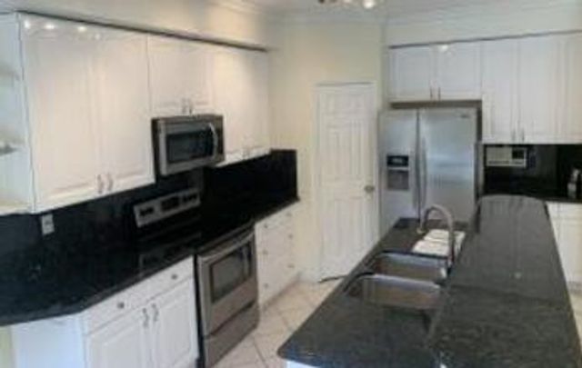 10885 La Salinas Circle 10885, Boca Raton, FL 33428