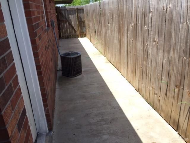 1815 W Portales Drive, Edinburg, TX 78541