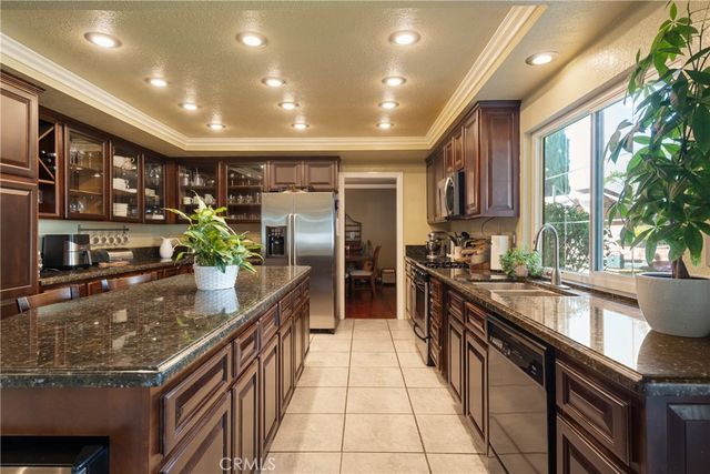 1938 Trinidad, Claremont, CA 91711