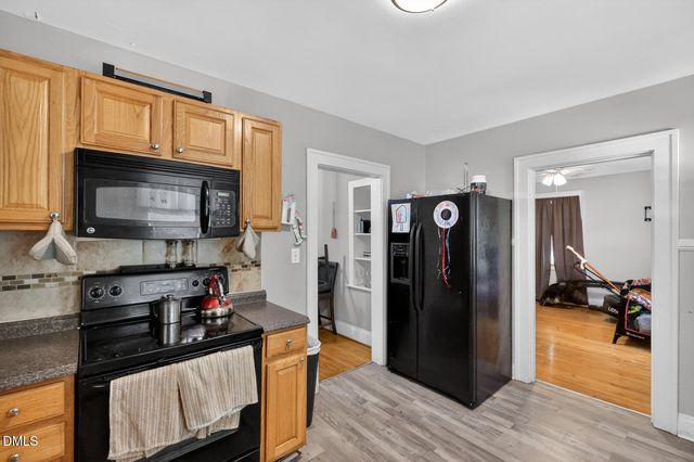 913 Woodrow Street S, Wilson, NC 27893
