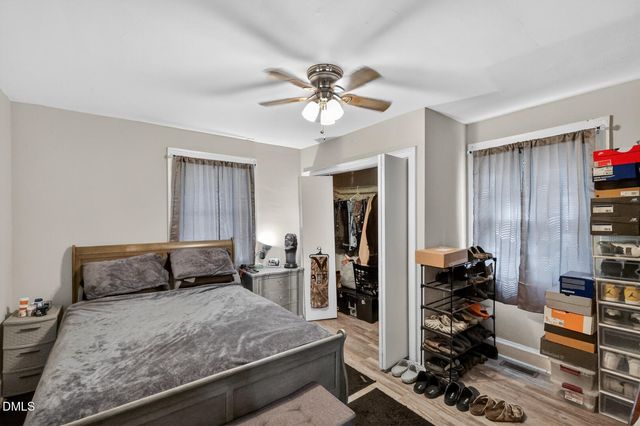 913 Woodrow Street S, Wilson, NC 27893