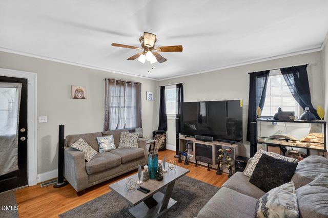 913 Woodrow Street S, Wilson, NC 27893
