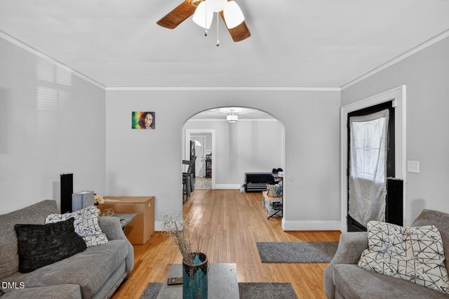 913 Woodrow Street S, Wilson, NC 27893