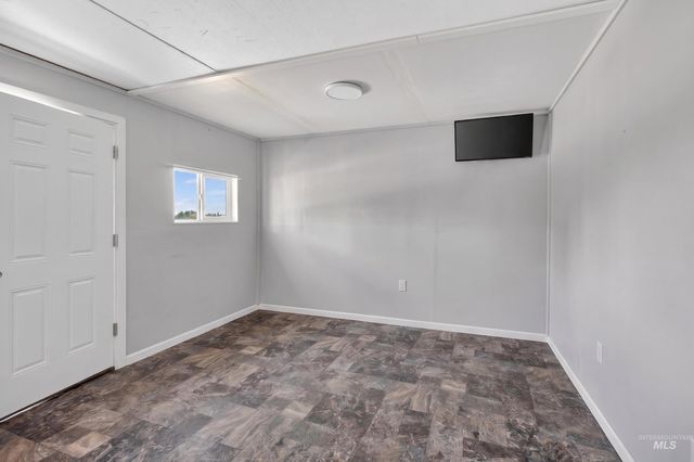1850 Serengeti Rd, Nampa, ID 83686