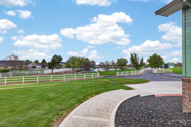 1850 Serengeti Rd, Nampa, ID 83686