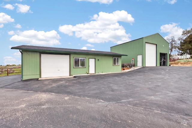 1850 Serengeti Rd, Nampa, ID 83686