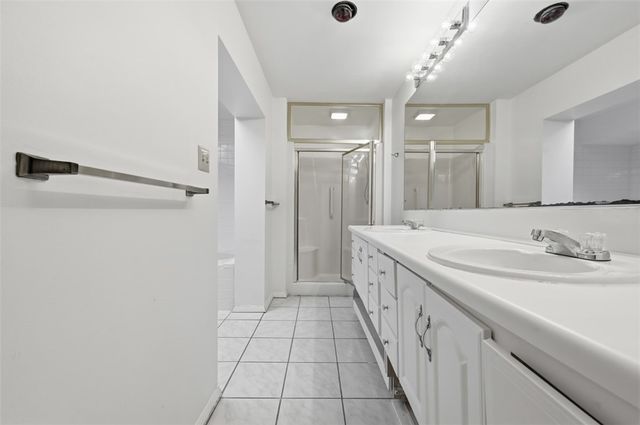 101 Buhlmont Dr, Leet Twp, PA 15143