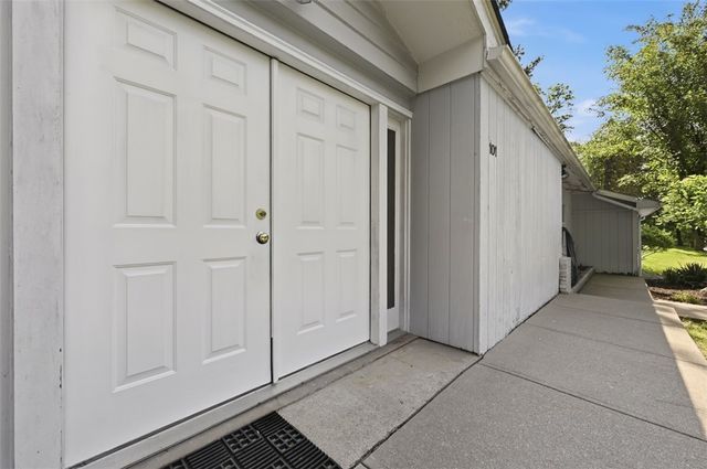 101 Buhlmont Dr, Leet Twp, PA 15143