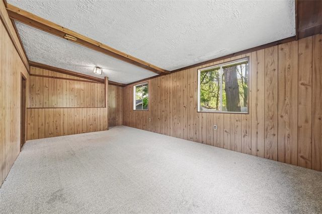 101 Buhlmont Dr, Leet Twp, PA 15143