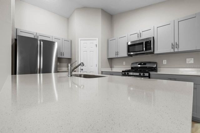 5424 SUMMER SUNSET DRIVE, Apollo Beach, FL 33572