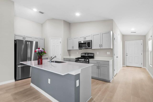 5424 SUMMER SUNSET DRIVE, Apollo Beach, FL 33572