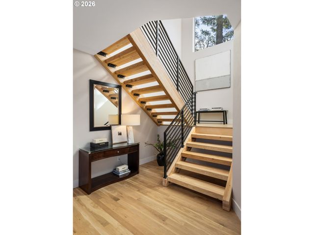 2969 CAPITAL Dr, Eugene, OR 97403