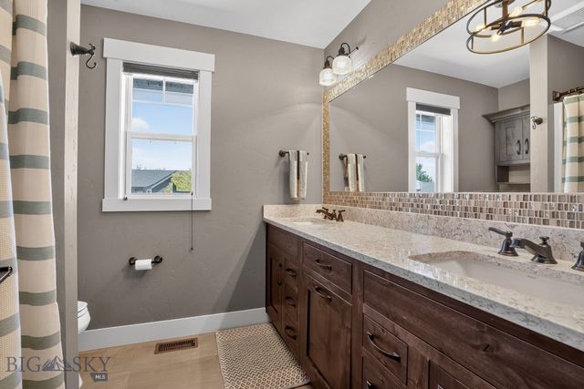 5445 Burlington Avenue, Billings, MT 59106