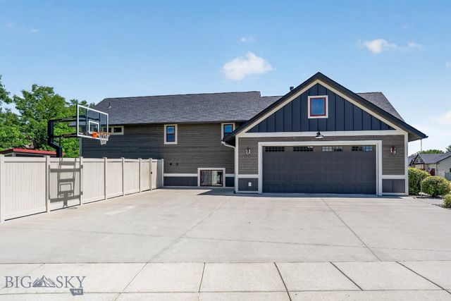 5445 Burlington Avenue, Billings, MT 59106