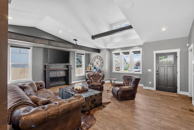 5445 Burlington Avenue, Billings, MT 59106