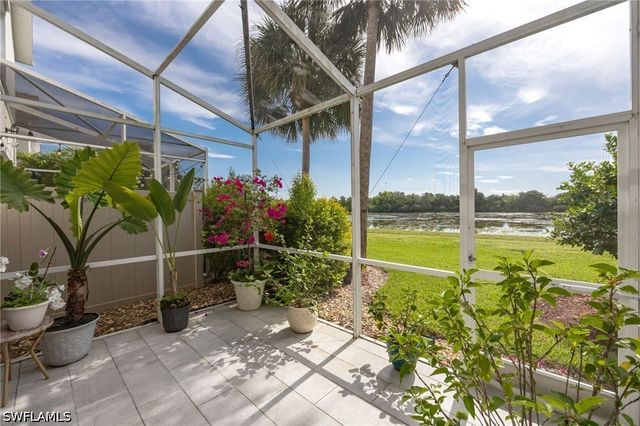 1058 Albany CT, Naples, FL 34105