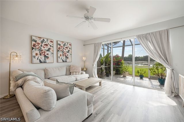 1058 Albany CT, Naples, FL 34105