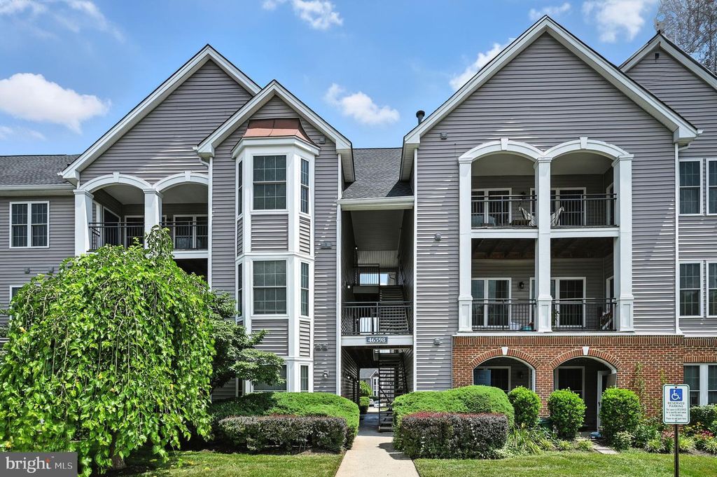 46598 DRYSDALE TER #302, Sterling, VA 20165