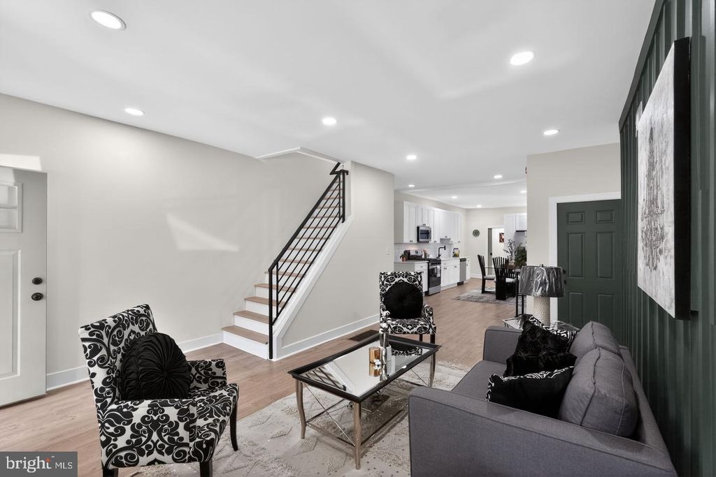 749 S 52ND ST, PHILADELPHIA, PA 19143 — photo 4