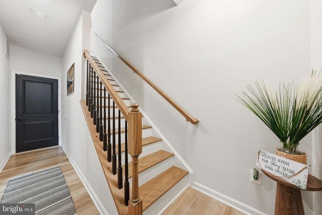 18363 REAPER HILL CT, Triangle, VA 22172