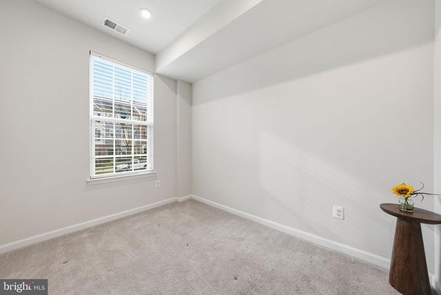 18363 REAPER HILL CT, Triangle, VA 22172