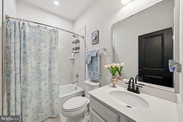 18363 REAPER HILL CT, Triangle, VA 22172