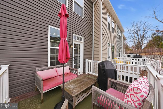 18363 REAPER HILL CT, Triangle, VA 22172