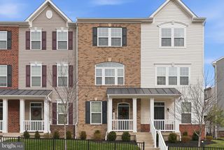 18363 REAPER HILL CT, Triangle, VA 22172